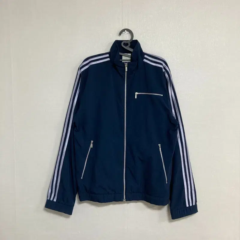 105 ADIDAS 아디다스 네이비 자켓